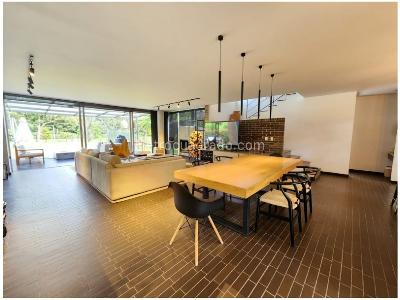 Casa de 4 alcobas en venta en Llanogrande, Rionegro, 363 m² · foto 2 de 20