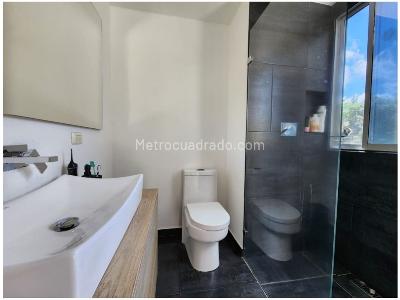 Casa de 4 alcobas en venta en Llanogrande, Rionegro, 363 m² · foto 12 de 20