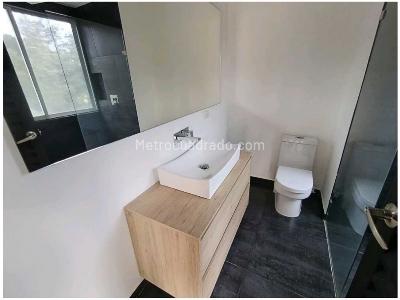 Casa de 4 alcobas en venta en Llanogrande, Rionegro, 363 m² · foto 17 de 20