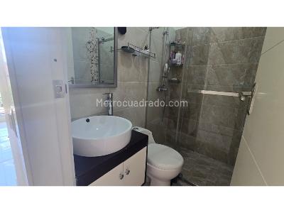 Apartamento de 3 alcobas en venta en Laureles, Medellín, 95 m² · foto 12 de 20