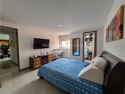 Apartamento de 2 alcobas en venta en Parque, Sabaneta, 63 m² · foto 7 de 16