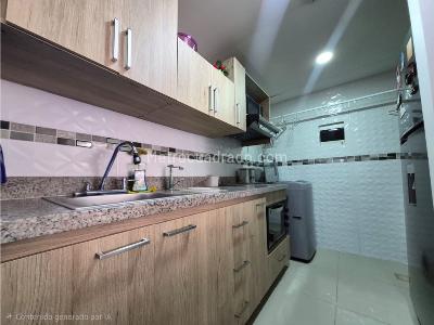 Apartamento de 2 alcobas en venta en Parque, Sabaneta, 63 m² · foto 14 de 16