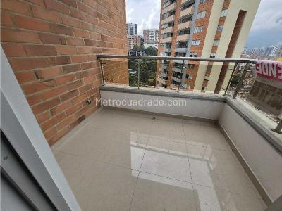 Apartamento de 3 alcobas en venta en Las Lomitas, Sabaneta, 84 m² · foto 11 de 16