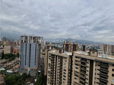 Apartamento de 3 alcobas en venta en Las Lomitas, Sabaneta, 84 m² · foto 2 de 16