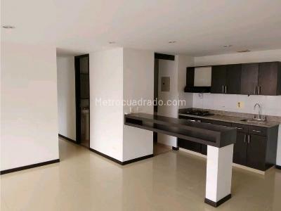 Apartamento de 3 alcobas en venta en Las Lomitas, Sabaneta, 84 m² · foto 4 de 16