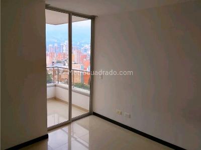 Apartamento de 3 alcobas en venta en Las Lomitas, Sabaneta, 84 m² · foto 5 de 16