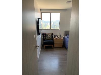 Apartamento de 2 alcobas en venta en Las Lomitas, Sabaneta, 68 m² · foto 14 de 15