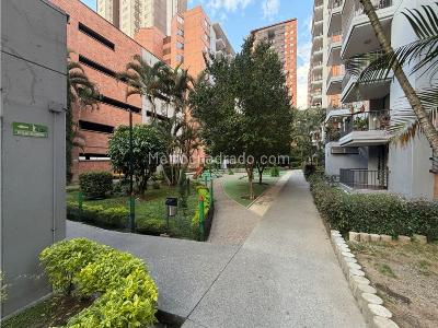 Apartamento de 4 alcobas en venta en Calle Nueva, Sabaneta, 84 m² · foto 18 de 18