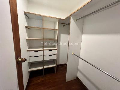 Apartamento de 3 alcobas en venta en El Poblado, Medellín, 190 m² · foto 5 de 16