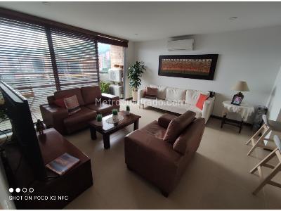 Apartamento de 3 alcobas en venta en Loma De Los Gonzalez, Medellín, 110 m² · foto 3 de 20