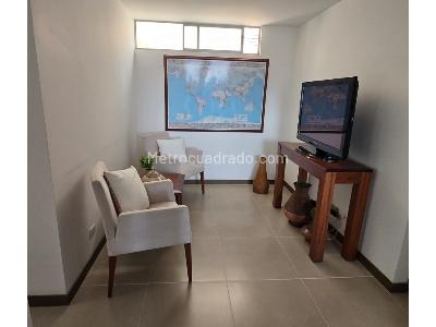 Apartamento de 3 alcobas en venta en Loma De Los Gonzalez, Medellín, 110 m² · foto 4 de 20