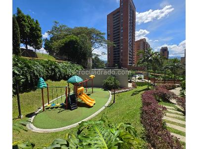 Apartamento de 3 alcobas en venta en Loma De Los Gonzalez, Medellín, 110 m² · foto 17 de 20