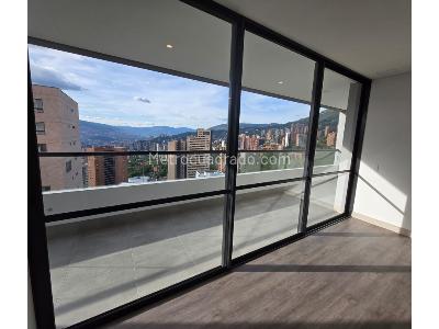 Apartamento de 2 alcobas en venta en El Poblado, Medellín, 88 m² · foto 2 de 20