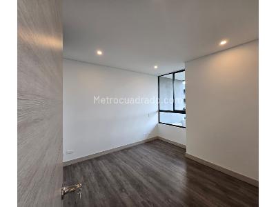 Apartamento de 2 alcobas en venta en El Poblado, Medellín, 88 m² · foto 5 de 20