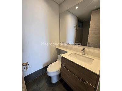 Apartamento de 2 alcobas en venta en El Poblado, Medellín, 88 m² · foto 6 de 20