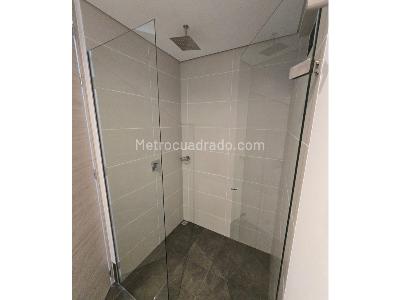 Apartamento de 2 alcobas en venta en El Poblado, Medellín, 88 m² · foto 9 de 20