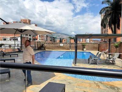 Apartamento en venta en Laureles, Medellín · foto 2 de 13