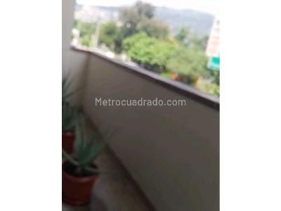 Apartamento de 3 alcobas en venta en Los Colores, Medellín, 194 m² · foto 16 de 20
