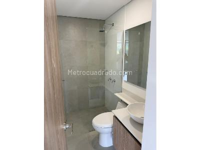 Apartamento de 2 alcobas en venta en San Jose, Sabaneta, 74 m² · foto 5 de 20