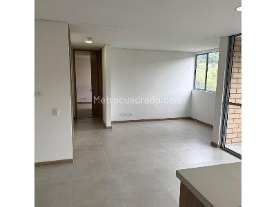Apartamento de 2 alcobas en venta en San Jose, Sabaneta, 74 m² · foto 9 de 20