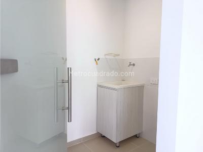 Apartamento de 2 alcobas en venta en Suramerica, Itagüí, 81 m² · foto 5 de 20