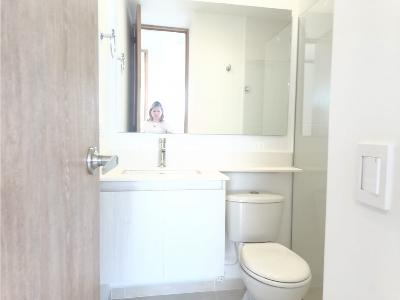 Apartamento de 2 alcobas en venta en Suramerica, Itagüí, 81 m² · foto 10 de 20