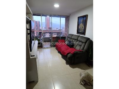Apartamento de 3 alcobas en venta en San Jose, Sabaneta, 84 m² · foto 2 de 17