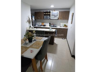 Apartamento de 3 alcobas en venta en San Jose, Sabaneta, 84 m² · foto 5 de 17