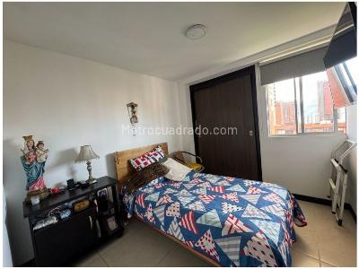Apartamento de 3 alcobas en venta en San Jose, Sabaneta, 84 m² · foto 8 de 17