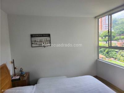 Apartamento de 3 alcobas en venta en Loma De San Jose, Sabaneta, 65 m² · foto 5 de 20