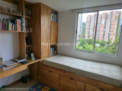 Apartamento de 3 alcobas en venta en Loma De San Jose, Sabaneta, 65 m² · foto 6 de 20