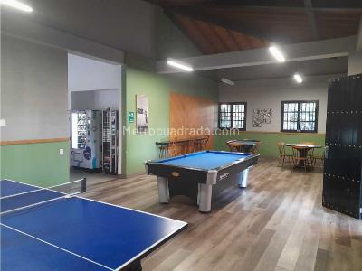 Apartamento de 3 alcobas en venta en Loma De San Jose, Sabaneta, 65 m² · foto 14 de 20