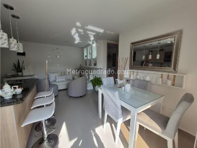 Apartamento de 3 alcobas en venta en La Doctora, Sabaneta, 65 m² · foto 2 de 16