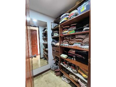 Apartamento de 3 alcobas en venta en Castropol, Medellín, 150 m² · foto 11 de 19