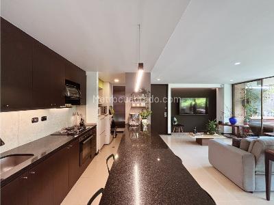 Apartamento de 2 alcobas en venta en Altos Del Poblado, Medellín, 104 m² · foto 6 de 20