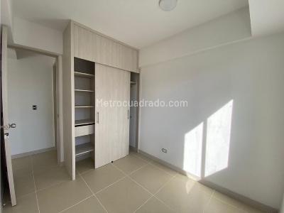 Apartamento de 3 alcobas en venta en Las Lomitas, Sabaneta, 81 m² · foto 4 de 15