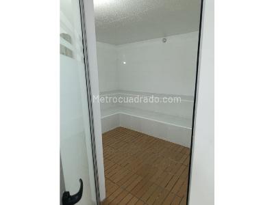 Apartamento de 3 alcobas en venta en Las Lomitas, Sabaneta, 81 m² · foto 13 de 15