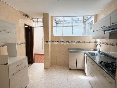 Casa de 4 alcobas en venta en Simon Bolivar, Medellín, 164 m² · foto 6 de 15
