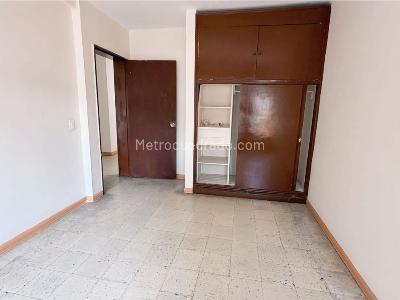 Casa de 4 alcobas en venta en Simon Bolivar, Medellín, 164 m² · foto 10 de 15
