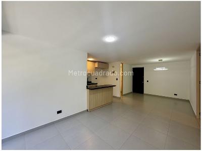Apartamento en venta en El Poblado, Medellín · foto 3 de 10