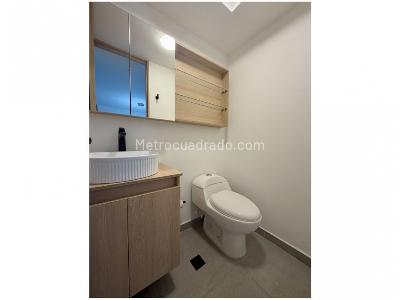 Apartamento en venta en El Poblado, Medellín · foto 7 de 10