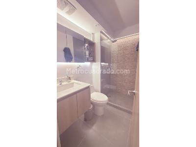 Apartamento de 3 alcobas en venta en Loma De San Jose, Sabaneta, 87 m² · foto 6 de 18