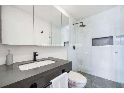 Apartamento de 1 alcoba en venta en El Poblado, Medellín, 49 m² · foto 16 de 20