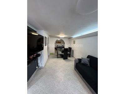 Casa de 4 alcobas en venta en Villas Del Carmen, Sabaneta, 152 m² · foto 2 de 14