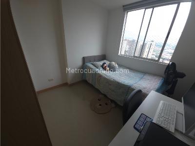 Apartamento de 3 alcobas en venta en Tres Esquinas, Sabaneta, 72 m² · foto 10 de 10
