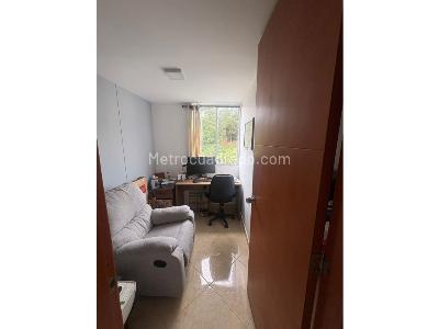 Apartamento en venta en Loma Del Indio, Medellín · foto 10 de 11