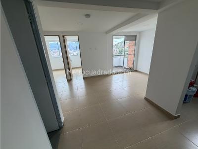 Apartamento de 3 alcobas en venta en Madera, Bello, 54 m² · foto 13 de 15