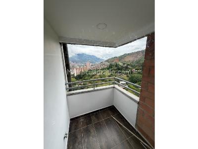 Apartamento de 3 alcobas en venta en Madera, Bello, 54 m² · foto 9 de 15
