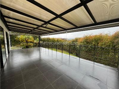 Casa de 4 alcobas en venta en Alto De Las Palmas, Medellín, 1650 m² · foto 7 de 20