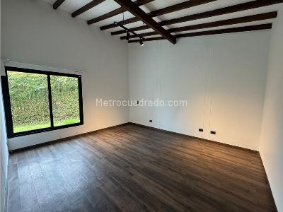 Casa de 4 alcobas en venta en Alto De Las Palmas, Medellín, 1650 m² · foto 18 de 20